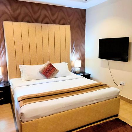 The Cabin Hotel Аккра Экстерьер фото