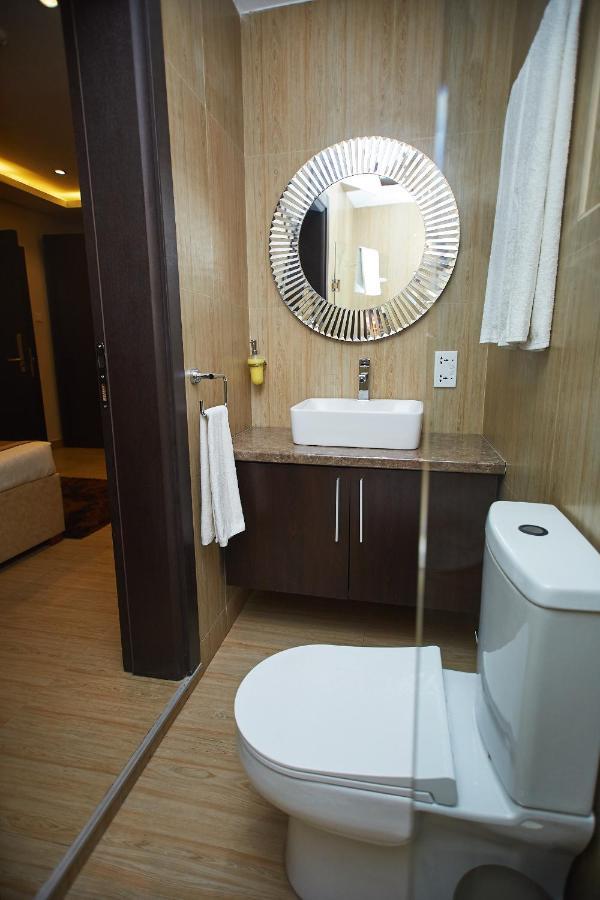 The Cabin Hotel Аккра Экстерьер фото