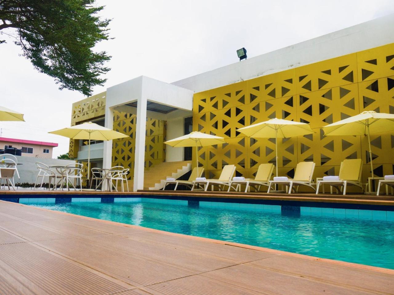The Cabin Hotel Аккра Экстерьер фото